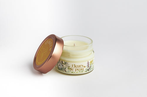 massage candle Fleurs de peau - photo 03 - Chamomile + Helichrysum + Lavender + Clary Sage + Amyris